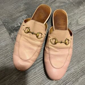 AUTHENTIC GUCCI pink mule slides. Size 37. Used